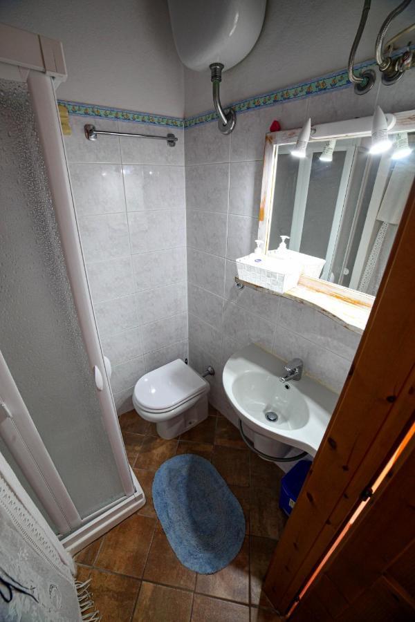 Il Quattro Apartment Alghero Luaran gambar